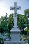Krzyż na grobach ss. Elżbietanek - detal