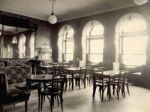 Wnętrze kawiarni hotelowej, fot. z 1920 r.
