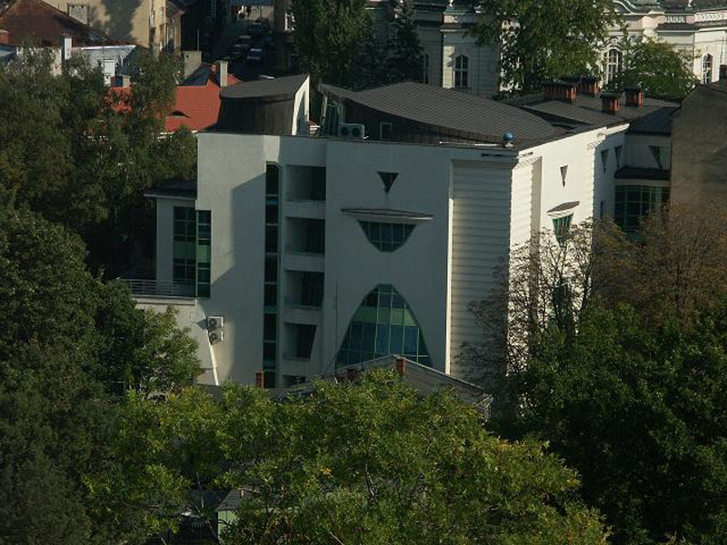 Siedziba Książnicy Cieszyńskiej i cieszyńskiego Oddziału Archiwum Państwowego (widok ze wzgórza zamkowego)