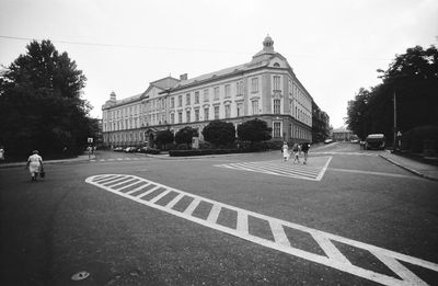 Kliknij aby zobaczyć pełny rozmiar